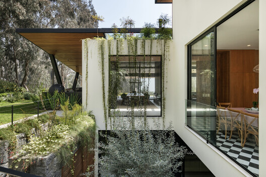 House in Los Cóndores / Malachowski Arquitectos House in Los Cóndores / Malachowski Arquitectos - Exterior Photography, Garden, Courtyard, Balcony, Patio