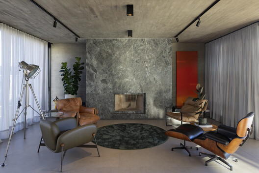 Enlevo Residence / Drucker Arquitetos Associados Enlevo Residence / Drucker Arquitetos Associados - Interior Photography, Living Room, Chair