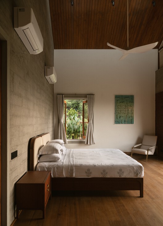6AM House  / Studio PKA - Interior Photography, Bedroom, Wood, Bed, Lighting