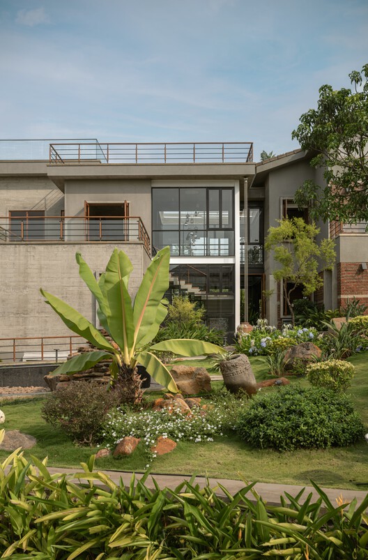 6AM House  / Studio PKA - Exterior Photography, Garden, Courtyard, Balcony