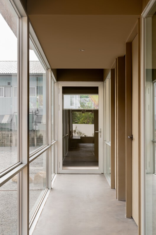 La Balance Clinic / Only Human La Balance Clinic / Only Human - Interior Photography, Wood, Glass, Concrete