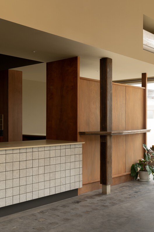 La Balance Clinic / Only Human La Balance Clinic / Only Human - Interior Photography, Wood