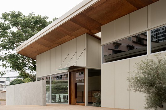 La Balance Clinic / Only Human La Balance Clinic / Only Human - Interior Photography, Kitchen, Wood