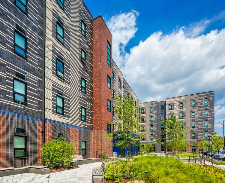 How Can Thin Brick Support High-Performance Buildings? - Image 3 of 9