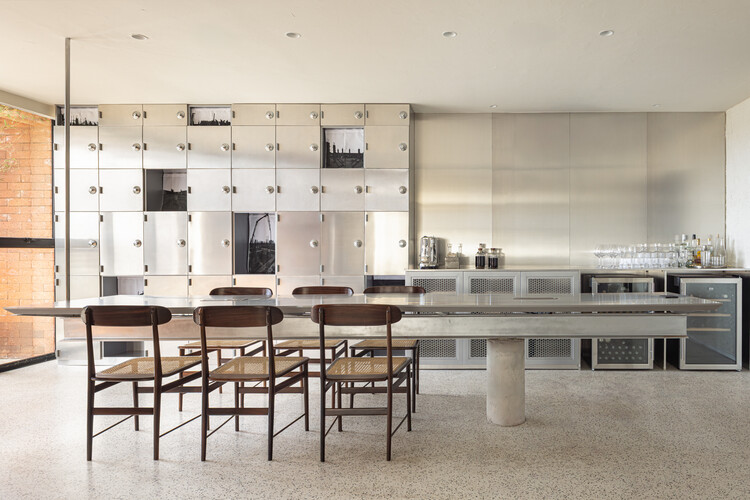 Tejo Engenharia  / SAINZ arquitetura - Interior Photography, Houses, Chair, Countertop