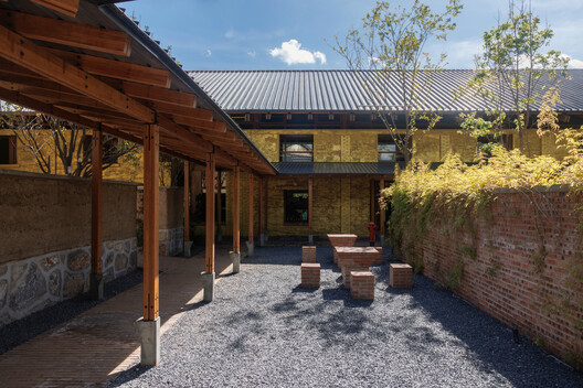 Librairie Avant-Garde Huize Baiwu Bookstore / Jiakun Architects Librairie Avant-Garde Huize Baiwu Bookstore / Jiakun Architects - Image 27 of 37