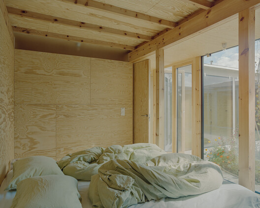 House Ersland & Skeie / Knut Hjeltnes + Francesca Iarrusso, PhD - Interior Photography, Bedroom, Wood