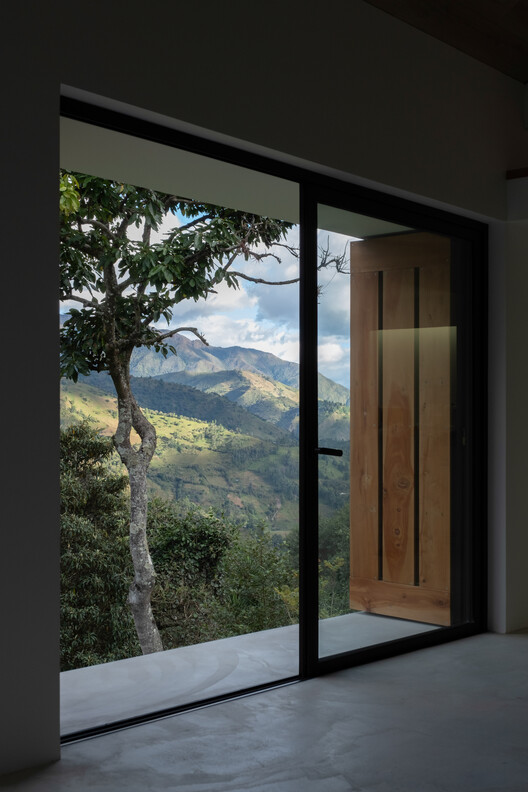 Florinda House / Alvariño & Felipe Arquitectos - Interior Photography, Wood, Glass