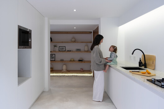 Florinda House / Alvariño & Felipe Arquitectos - Interior Photography, Kitchen, Wood, Lighting
