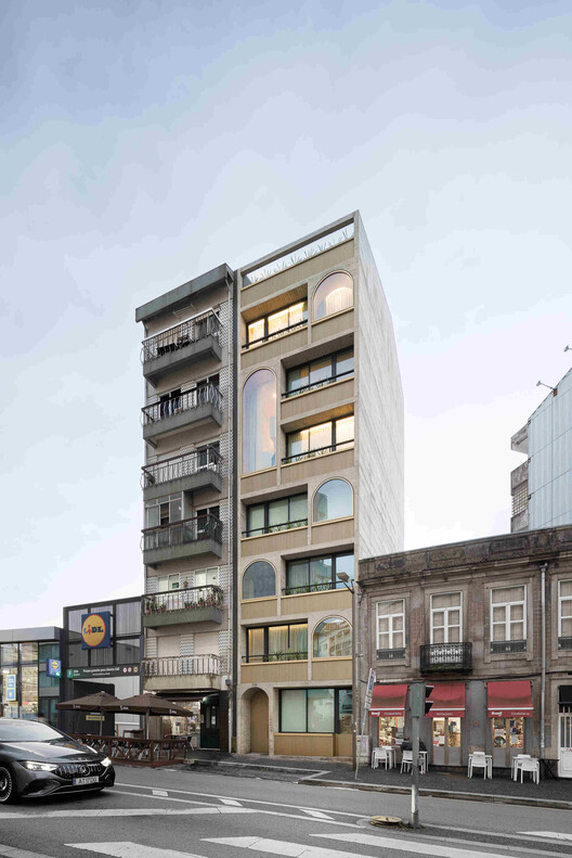 Boavista 339 Residential Building / PAULO MERLINI architects - Image 6 of 28