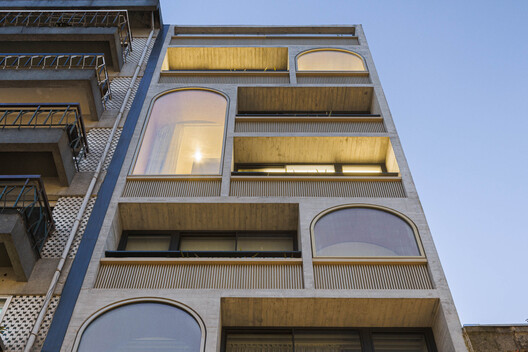 Boavista 339 Residential Building / PAULO MERLINI architects Boavista 339 Residential Building / PAULO MERLINI architects - Exterior Photography, Glass, Balcony