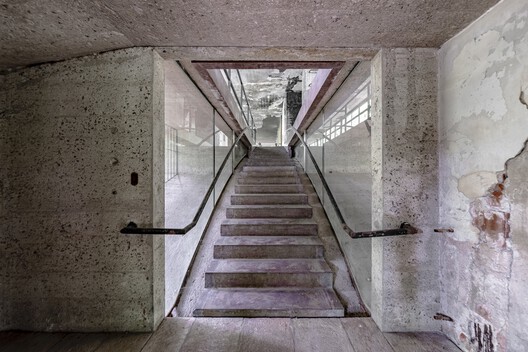 A House Above the Water: The Story of Amancio and Delfina Williams' Modernist Gem - Image 8 of 8