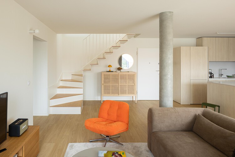 Costa Cabral Building / ATA - Atelier Tiago Antero + ENTRETEMPOS - More Images