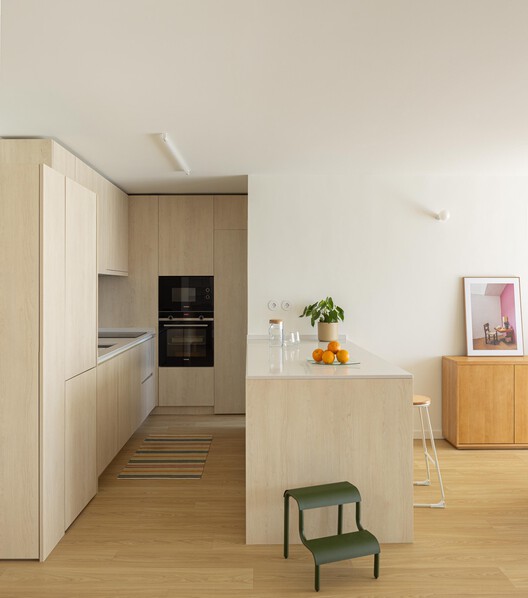 Costa Cabral Building / ATA - Atelier Tiago Antero + ENTRETEMPOS - Interior Photography, Kitchen, Wood, Countertop, Chair