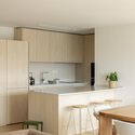 Costa Cabral Building / ATA - Atelier Tiago Antero + ENTRETEMPOS - Apartments