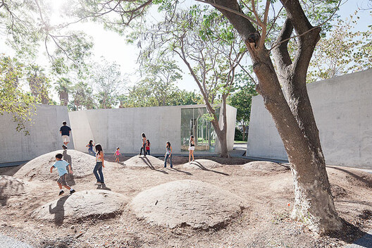 Landscape as Choreography: Architecture in the Contemporary Botanical Garden - Image 25 of 103