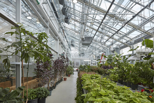 Landscape as Choreography: Architecture in the Contemporary Botanical Garden - Image 69 of 103