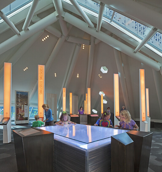 Landscape as Choreography: Architecture in the Contemporary Botanical Garden - Image 19 of 103