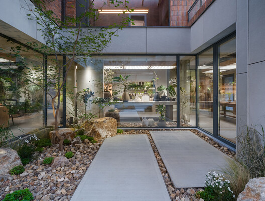 Landscape as Choreography: Architecture in the Contemporary Botanical Garden - Image 100 of 103