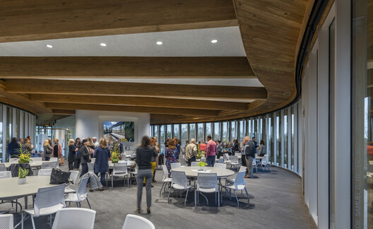Landscape as Choreography: Architecture in the Contemporary Botanical Garden - Image 16 of 103