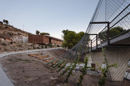 Landscape as Choreography: Architecture in the Contemporary Botanical Garden - Image 23 of 103