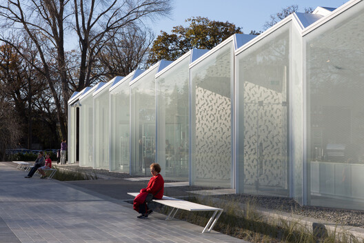 Landscape as Choreography: Architecture in the Contemporary Botanical Garden - Image 7 of 103