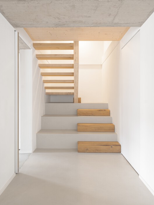 House Südeifel / PUR+ Architekten House Südeifel / PUR+ Architekten - Image 6 of 28