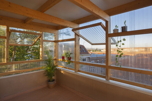 Casa Fátima / MARMOLBRAVO Casa Fátima / MARMOLBRAVO - Fotografía interior, Madera, Vidrio, Balcón