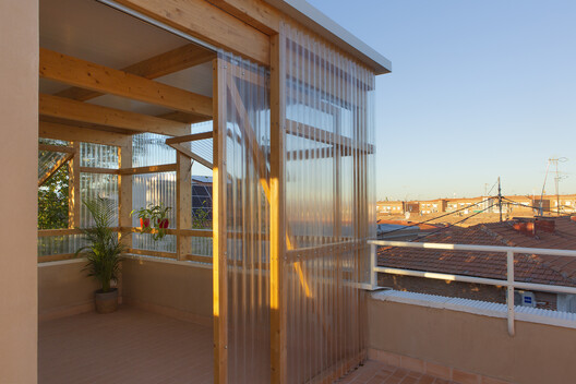 Casa Fátima / MARMOLBRAVO Casa Fátima / MARMOLBRAVO - Fotografía interior, Madera, Vidrio, Balcón, Terraza, Barandas