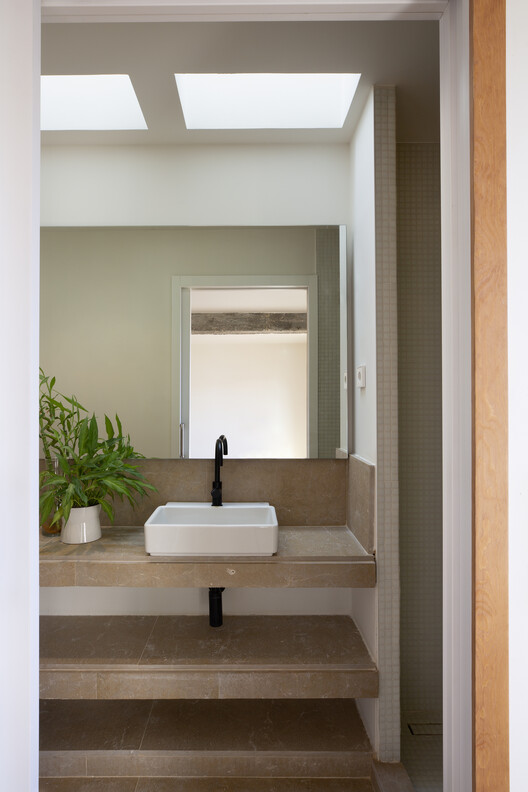 Casa Fátima / MARMOLBRAVO Casa Fátima / MARMOLBRAVO - Fotografía interior, Baño, Madera, Iluminación, Tarjas, Vidrio
