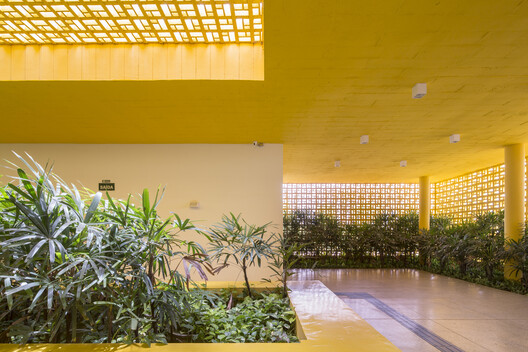 From the Classroom to the Courtyard: How 10 Brazilian Universities Rethink the Learning Space From the Classroom to the Courtyard: How 10 Brazilian Universities Rethink the Learning Space - Image 4 of 40