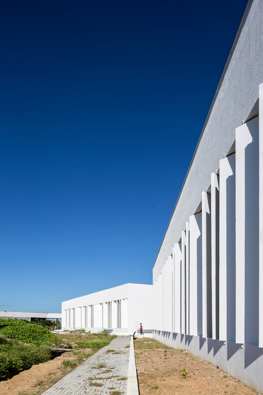 From the Classroom to the Courtyard: How 10 Brazilian Universities Rethink the Learning Space From the Classroom to the Courtyard: How 10 Brazilian Universities Rethink the Learning Space - Image 7 of 40