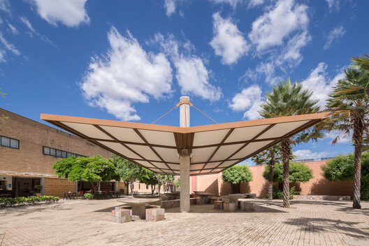 From the Classroom to the Courtyard: How 10 Brazilian Universities Rethink the Learning Space From the Classroom to the Courtyard: How 10 Brazilian Universities Rethink the Learning Space - Image 23 of 40