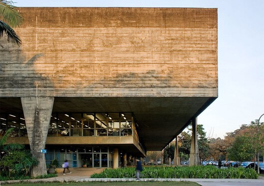 From the Classroom to the Courtyard: How 10 Brazilian Universities Rethink the Learning Space From the Classroom to the Courtyard: How 10 Brazilian Universities Rethink the Learning Space - Image 40 of 40