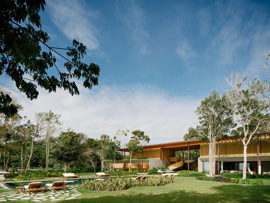 Villa Yandara / Padovani Arquitetos Villa Yandara / Padovani Arquitetos - Image 7 of 27