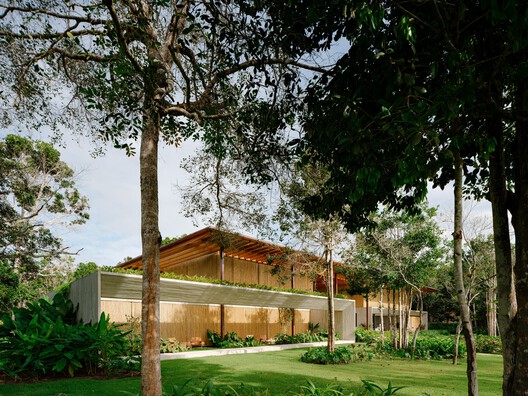 Villa Yandara / Padovani Arquitetos Villa Yandara / Padovani Arquitetos - Exterior Photography, Garden