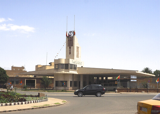 Asmara Heritage Project: Documenting a Colonial Project that Became Eritrea's National Symbol Asmara Heritage Project: Documenting a Colonial Project that Became Eritrea's National Symbol - Image 8 of 13