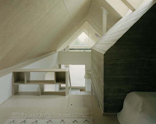 Casa e Apiário / OKKA architects - Imagem 8 de 23