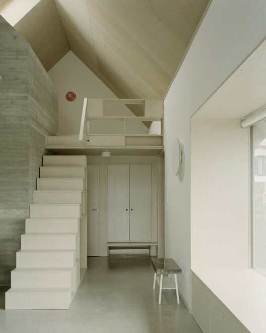 Casa e Apiário / OKKA architects - Imagem 4 de 23