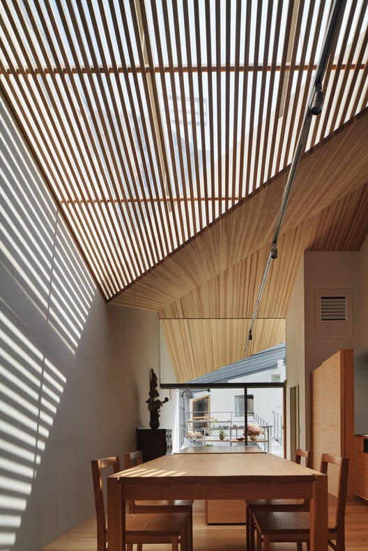 House and Studio in Kyoto / Tato Architects - Interior Photography, Wood, Beam