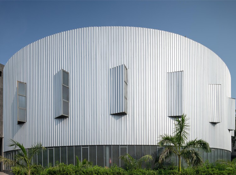Enso / Compartment S4 - Fotografia de Exterior, Arquitetura Industrial