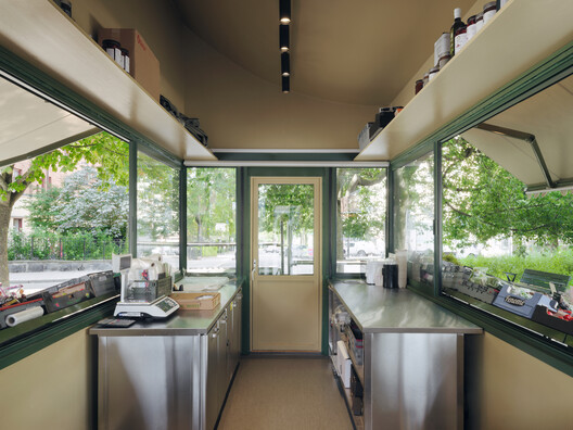 Fruit Stand in Fridhemsplan / DinellJohansson Fruit Stand in Fridhemsplan / DinellJohansson - Interior Photography, Kitchen, Glass, Countertop