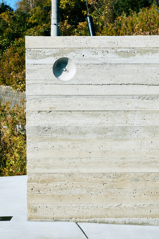 Tsukumo Kiln Ceramic Studio / Dept.EPT. Tsukumo Kiln Ceramic Studio / Dept.EPT. - Image 16 of 22