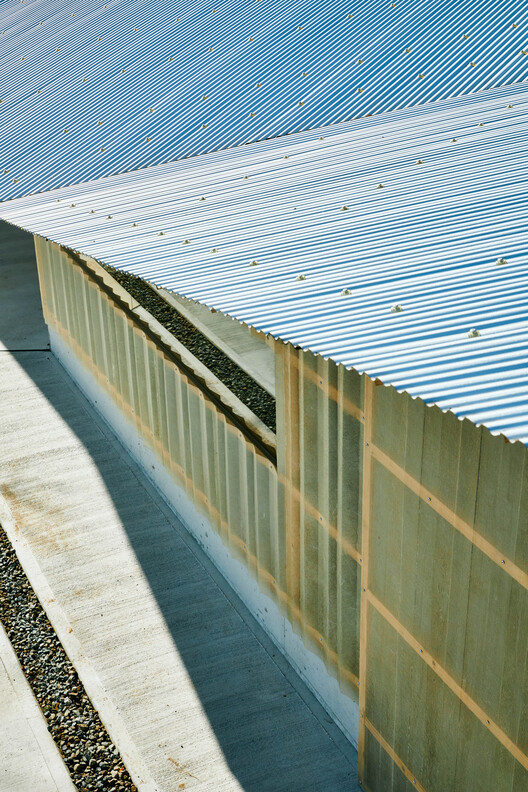 Tsukumo Kiln Ceramic Studio / Dept.EPT. Tsukumo Kiln Ceramic Studio / Dept.EPT. - Image 5 of 22