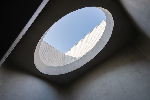 JH Gwangan Mixed-use building  / U.GA Architects - Image 9 of 24