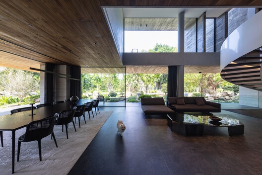Dolphine Villa / Idee architects Dolphine Villa / Idee architects - Interior Photography, Wood, Chair