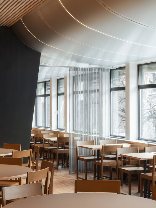 House of People / DinellJohansson House of People / DinellJohansson - Interior Photography, Dining room, Wood, Chair, Glass
