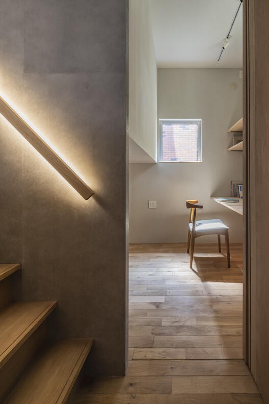 House in Musashi-koyama House in Musashi-koyama - Interior Photography, Wood, Lighting, Stairs, Handrail