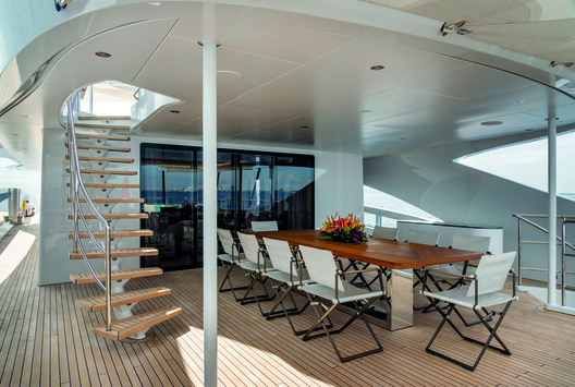 Architecture on Water: What Living at Sea Can Teach Us About Space and Materials Architecture on Water: What Living at Sea Can Teach Us About Space and Materials - Image 3 of 27