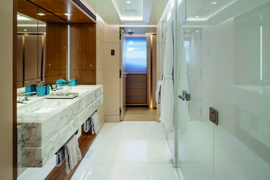 Architecture on Water: What Living at Sea Can Teach Us About Space and Materials Architecture on Water: What Living at Sea Can Teach Us About Space and Materials - Image 15 of 27